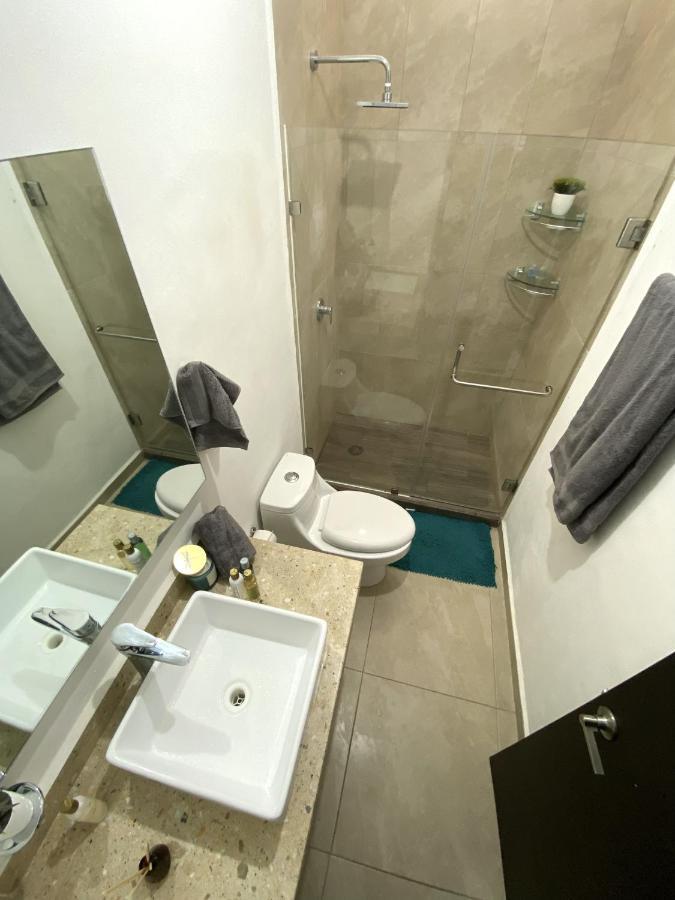 Casa Familiar En Condominio Privado Cerca De Playa Cancún Eksteriør billede