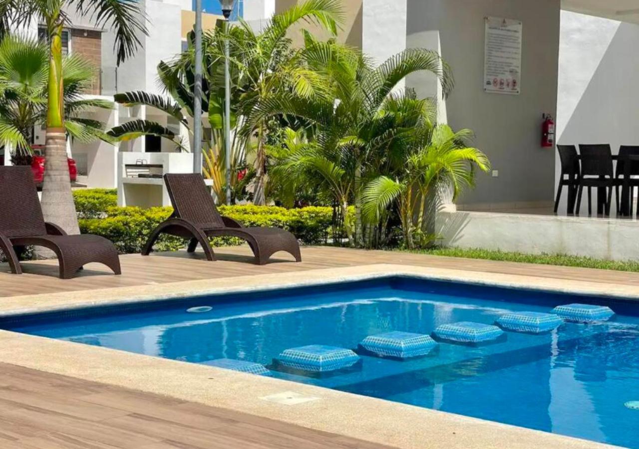 Casa Familiar En Condominio Privado Cerca De Playa Cancún Eksteriør billede