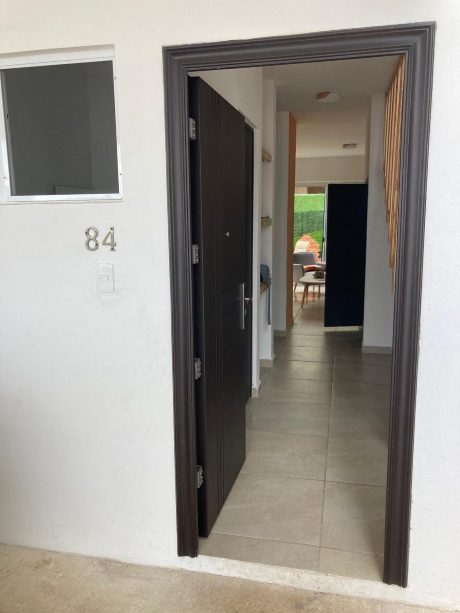 Casa Familiar En Condominio Privado Cerca De Playa Cancún Eksteriør billede